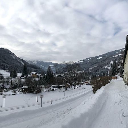 Riverside Ski Apartment Ramingstein Eksteriør billede